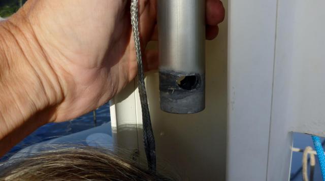 main-furler-repare-2