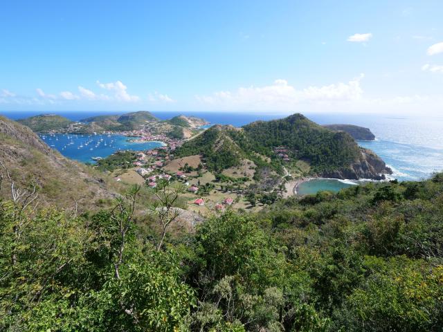 View Les Saintes 1