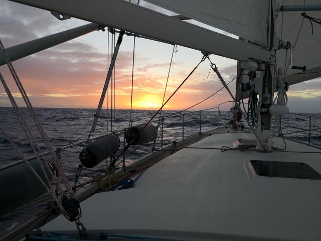 Leaving in sunset (Copy)